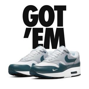 Nike AirMax Dark Teal Green